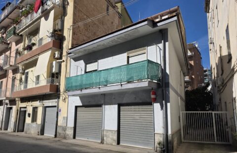 Fabbricato in centro a Battipaglia