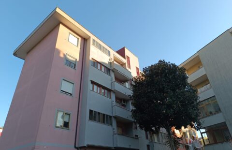 Appartamento con box e sottotetto