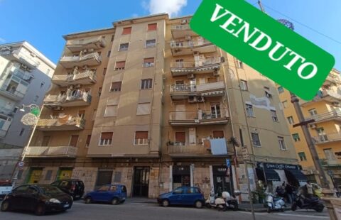 Quadrilocale a Torrione in Via P. del Pezzo